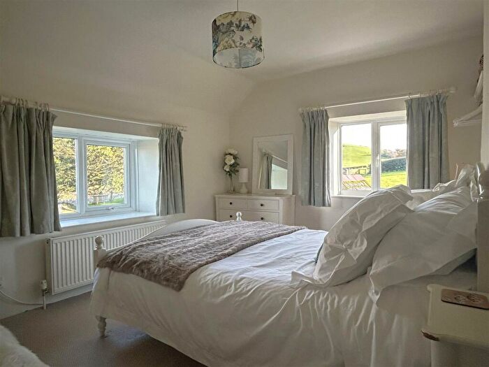 2 Bedroom Terraced House For Sale In Churchayes, Bridport, DT6