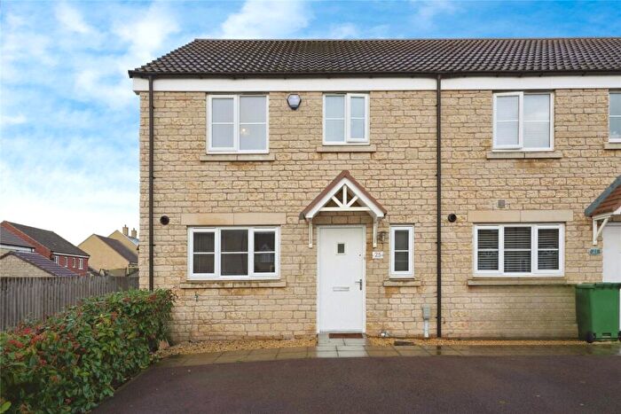 3 Bedroom End Of Terrace House For Sale In Walker Road, Brockworth, Gloucester, Gloucestershire, GL3
