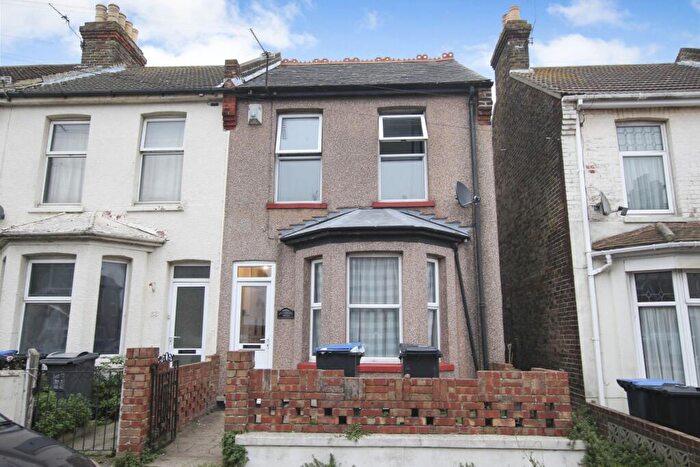 3 Bedroom House To Rent In Cecilia Road, Ramsgate, CT11