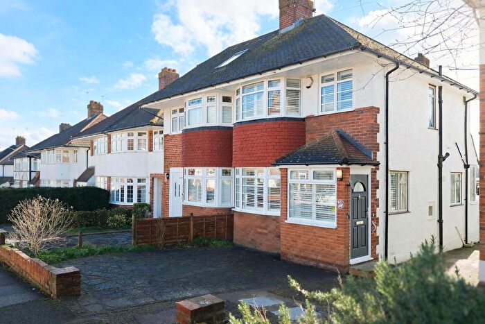3 Bedroom Semi Detached House For Sale In Northlands Avenue, Orpington, BR6