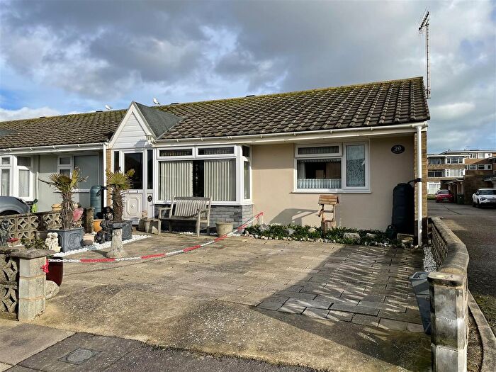 2 Bedroom Semi-Detached Bungalow To Rent In Mariners Walk, Rustington, BN16