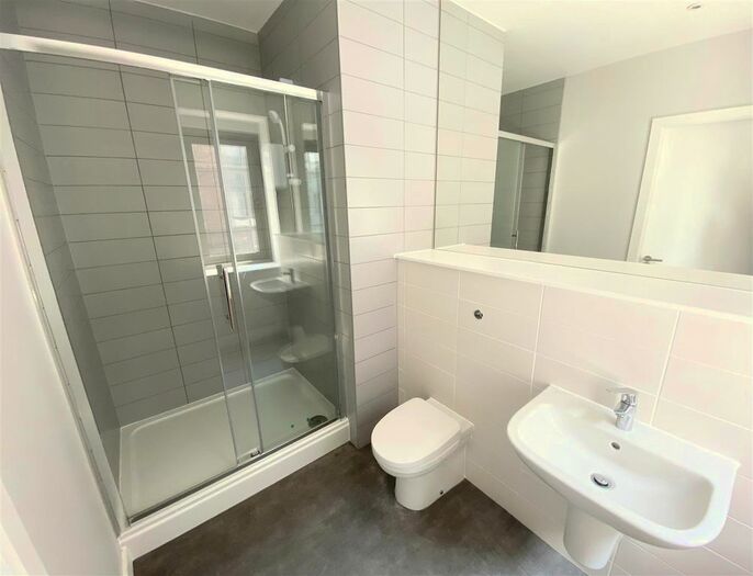 Studio To Rent In Sky Gardens, Crosby Road North, Waterloo, Liverpool, L22
