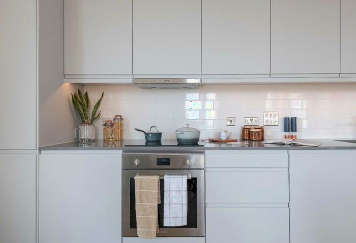 1 Bedroom Flat To Rent In The Lark, Nine Elms, SW11