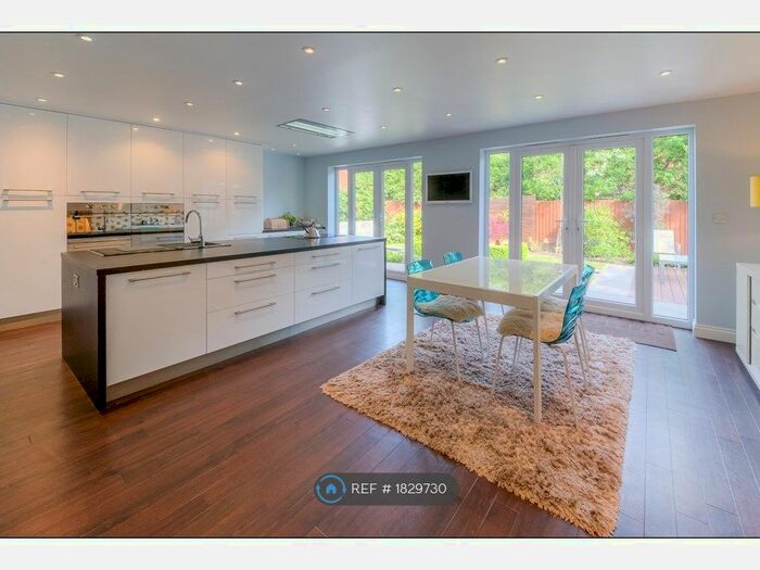 4 Bedroom Detached House To Rent In Ashcraft Close, Marston Moretaine, MK43