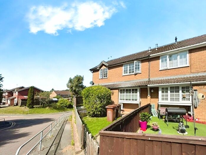 2 Bedroom Semi-Detached House To Rent In Stonecross Lea, Chatham, Kent, ME5