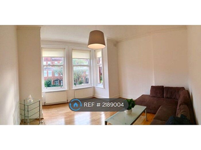 2 Bedroom Flat To Rent In Greencroft Gardens, London, NW6