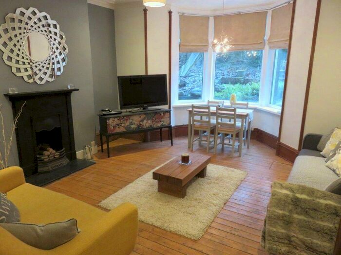 1 Bedroom Flat To Rent In Fonthill Road, City Centre, Aberdeen, AB11