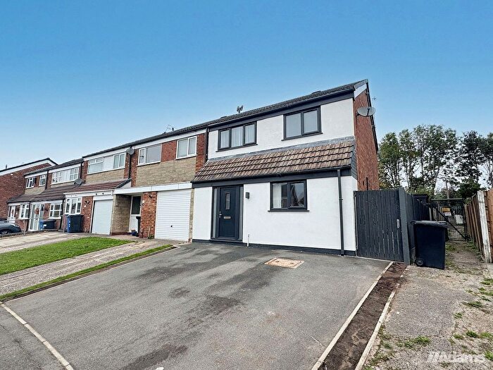 3 Bedroom Town House For Sale In Cradley, Widnes, WA8