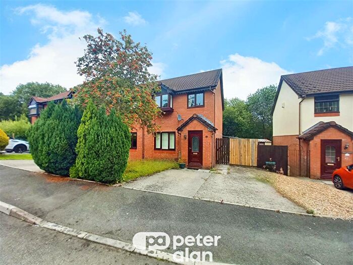 3 Bedroom Semi-Detached House To Rent In Forest View, Mountain Ash, Mountain Ash, CF45