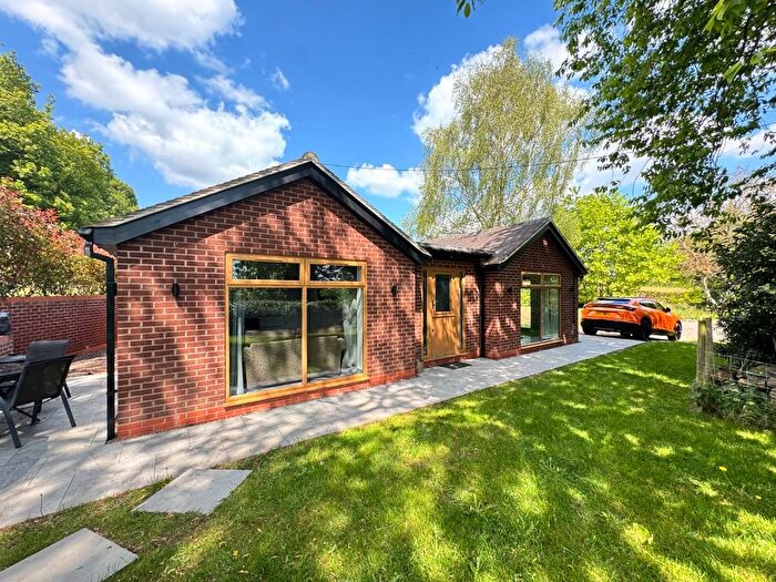 1 Bedroom Detached Bungalow To Rent In Lower Lane, Lichfield, WS13