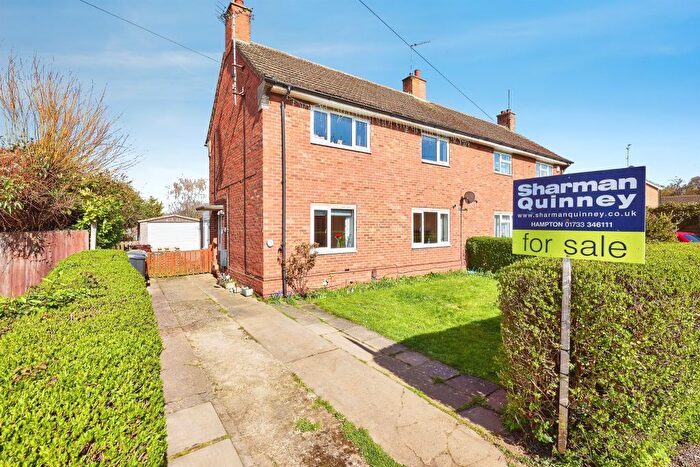 3 Bedroom Semi Detached House For Sale In The Crescent, Orton Longueville, Peterborough, PE2