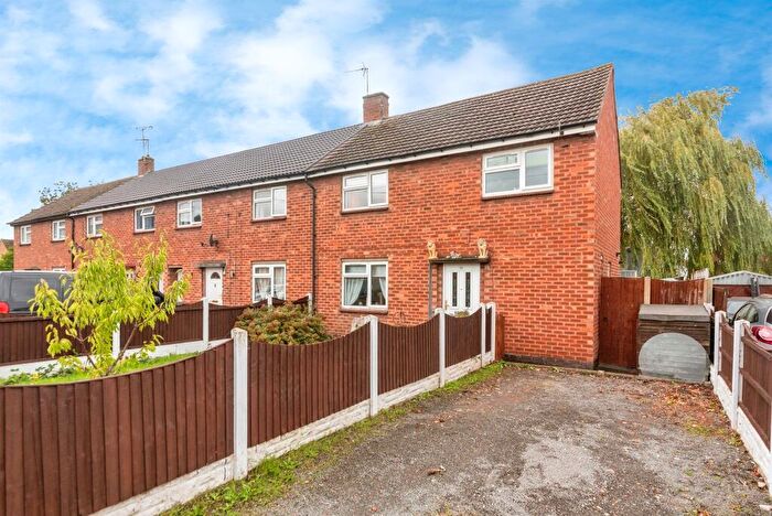3 Bedroom End Of Terrace House For Sale In Chatsworth Road, Newark, NG24