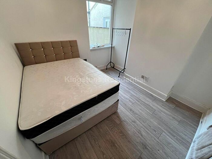 4 Bedroom Terraced House To Rent In Allensbank Road, Heath, CF14