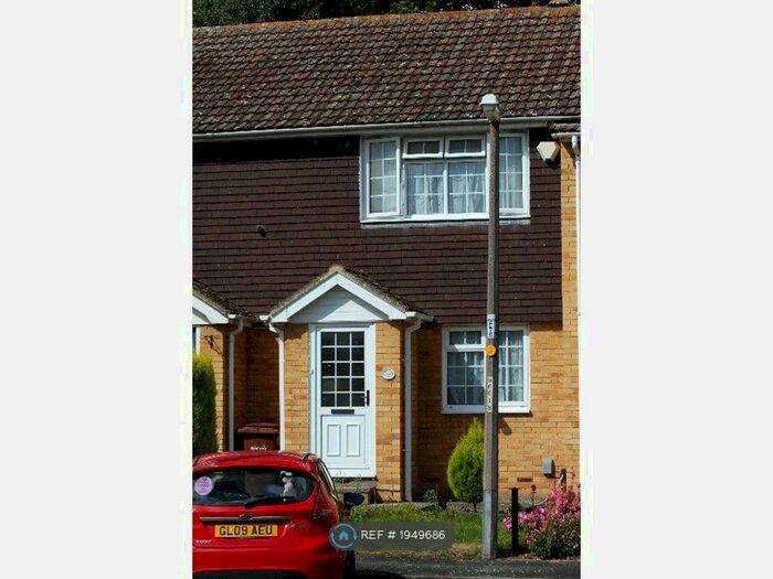 2 Bedroom Terraced House To Rent In Macklands Way, Gillingham, ME8