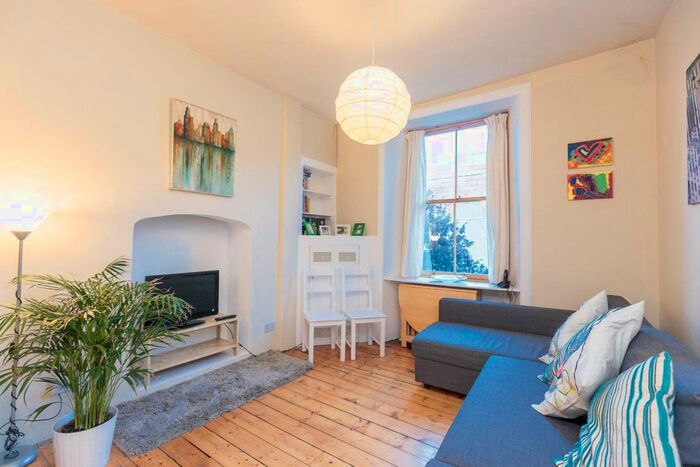 2 Bedroom Flat To Rent In Thorntree Street, Edinburgh, EH6