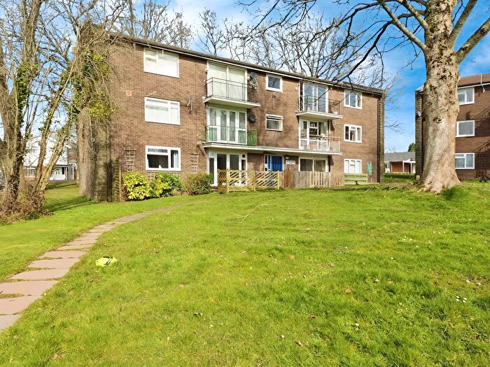 2 Bedroom Flat For Sale In Calcot House, Croesyceiliog, Cwmbran, NP44