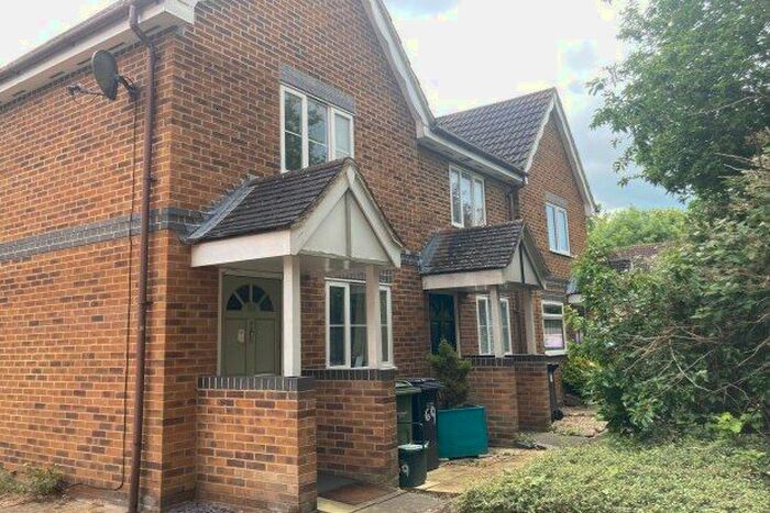 2 Bedroom Terraced House To Rent In Orwell Drive, Didcot, OX11
