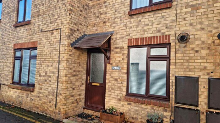 2 Bedroom Terraced House To Rent In Priory Mews, St Ives, PE27