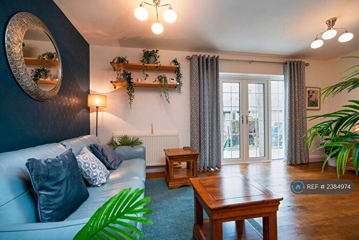 1 Bedroom Flat To Rent In Glenlee Gardens, Edinburgh, EH8