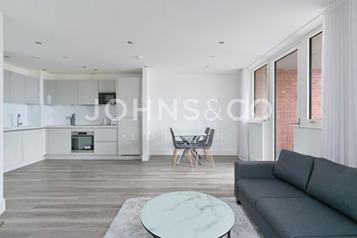 2 Bedroom Flat To Rent In Ashwell House, Healum Avenue, Southall, UB2