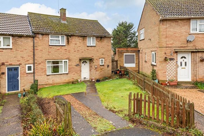 3 Bedroom Property For Sale In Sandlands Avenue, Brigstock, NN14