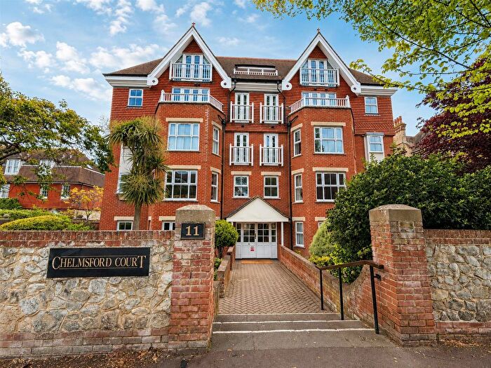 2 Bedroom Flat To Rent In Granville Road, Eastbourne, BN20