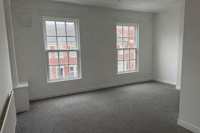 1 Bedroom Flat To Rent In Douglas Street, Birkenhead, CH41