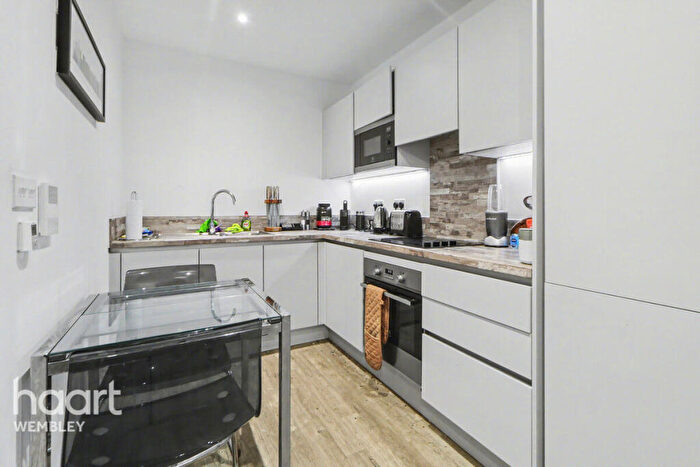1 Bedroom Apartment For Sale In Wembley Park, HA9
