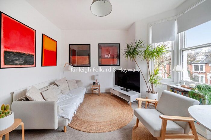 1 Bedroom Flat To Rent In Mount View Road, Stroud Green, London, N4