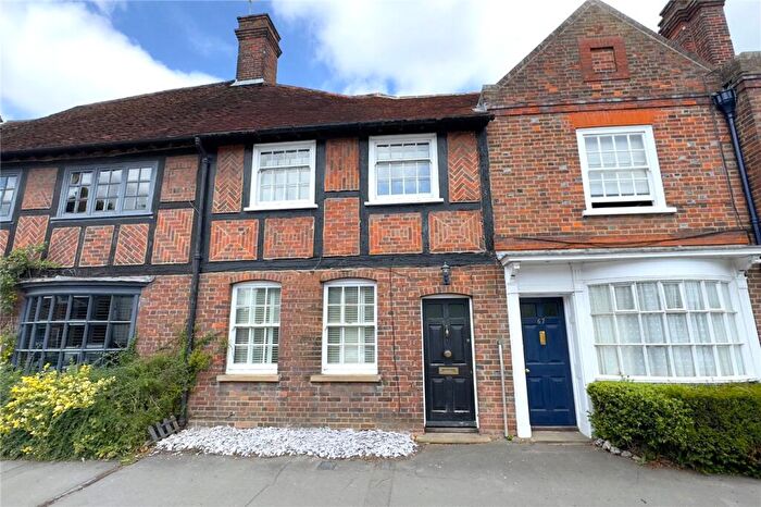 2 Bedroom Terraced House For Sale In Wycombe End, Beaconsfield, HP9