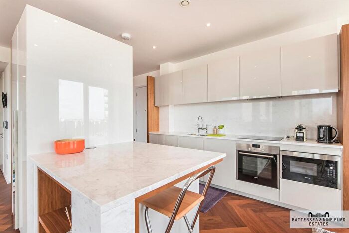 2 Bedroom Apartment To Rent In Capital Building, Embassy Gardens, SW11