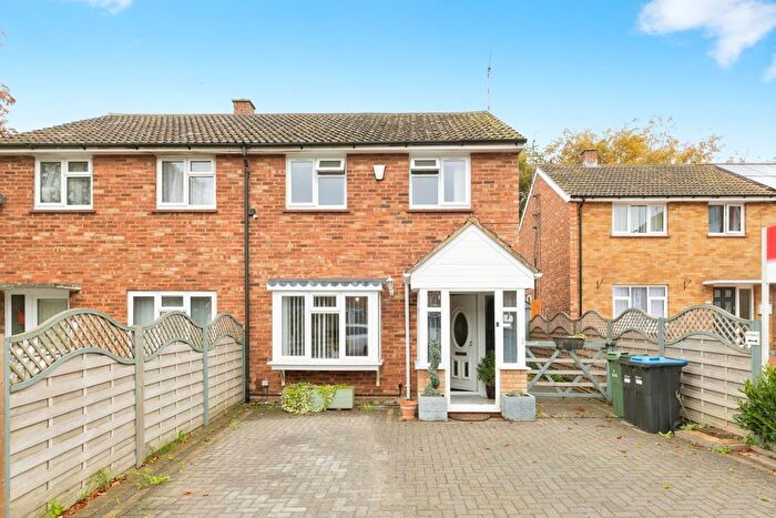 2 Bedroom Semi-detached House For Sale In Chestnut Close, Stony Stratford, Milton Keynes, MK11