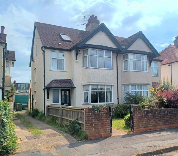 4 Bedroom Semi-Detached House To Rent In Holley Crescent, Headington, Oxford, Oxfordshire, OX3