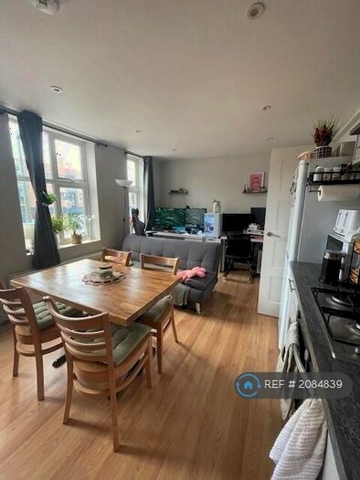 1 Bedroom Flat To Rent In Upper Elmers End Road, Beckenham, BR3