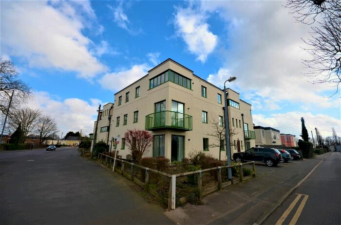 2 Bedroom Flat To Rent In Clockhouse Way, Braintree, CM7