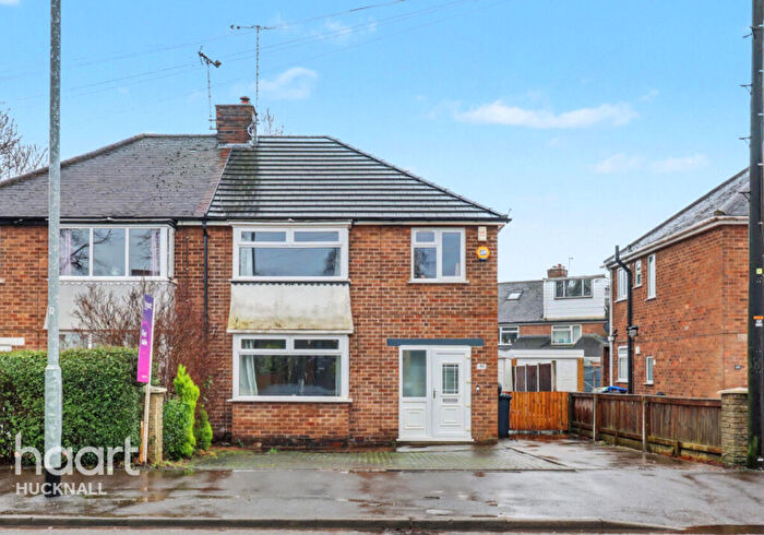 3 Bedroom Semi Detached House For Sale In Papplewick Lane, Nottingham, NG15