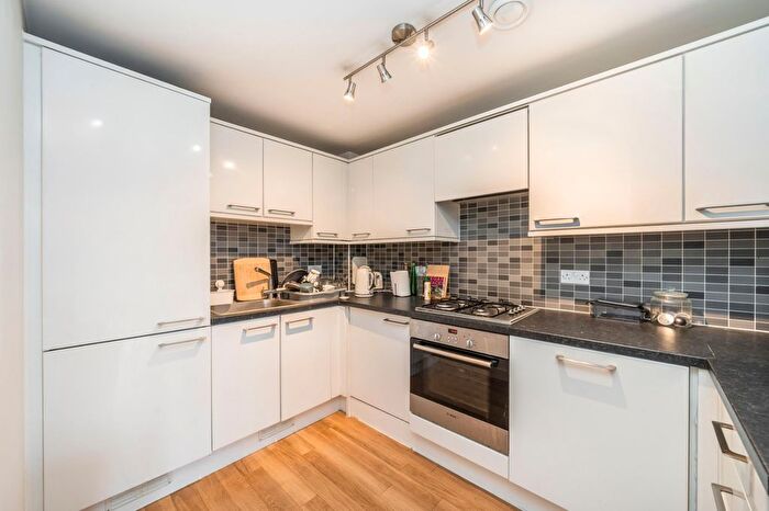 1 Bedroom Flat To Rent In Odeon Parade, Well Hall Road, Eltham, SE9