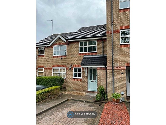 2 Bedroom Terraced House To Rent In Salters Close, Rickmansworth, WD3