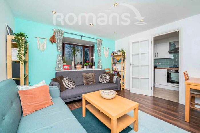 1 Bedroom Apartment To Rent In Frankswood Avenue, Yiewsley, UB7