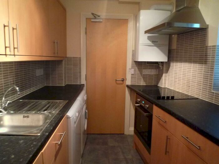 6 Bedroom House To Rent In A Willis Road, Cambridge, CB1