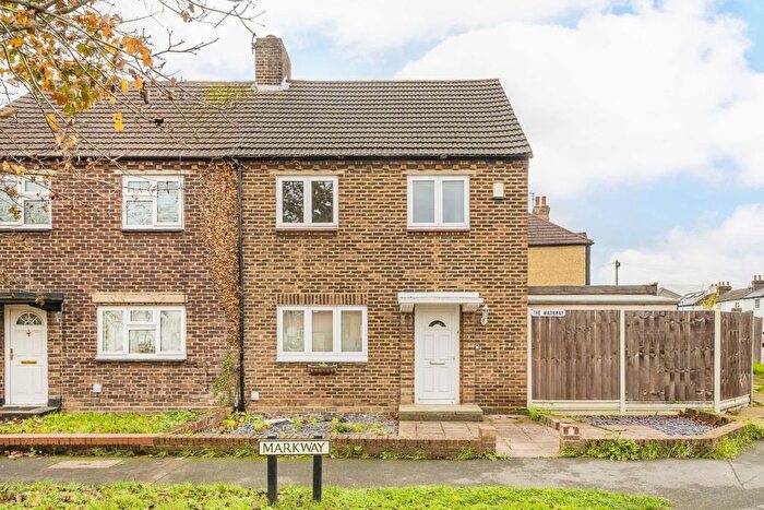 2 Bedroom Semi Detached House For Sale In Markway, Sunbury-On-Thames, TW16