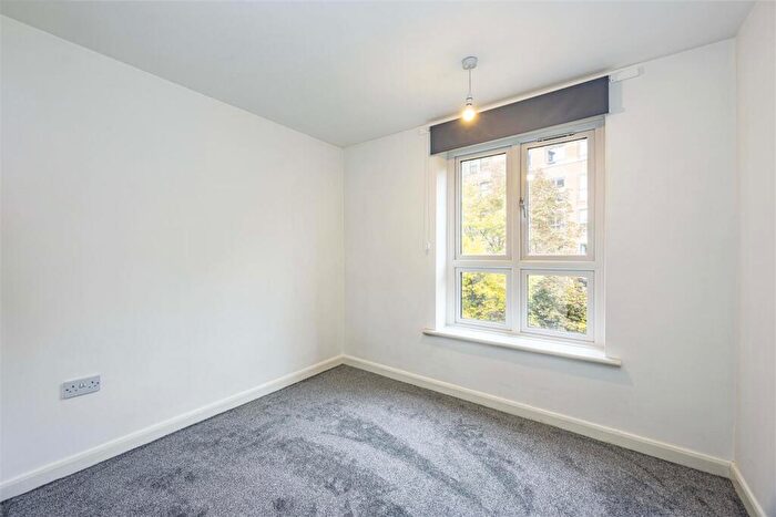 2 Bedroom Flat To Rent In Short Stairs, Nottingham, NG1