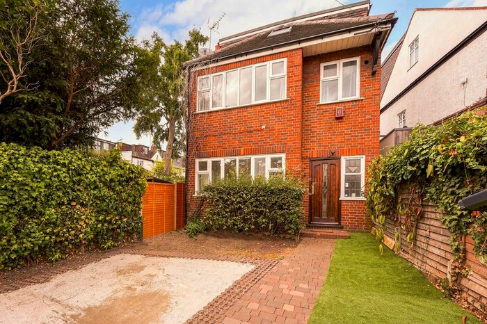 5 Bedroom Detached House To Rent In Seymour Road, London, SW18