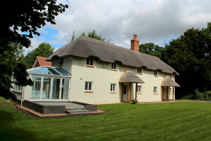 5 Bedroom Detached House To Rent In Windovers Cottage, Little Somborne, SO20