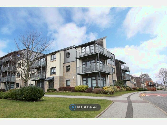 3 Bedroom Flat To Rent In Tailor Place, Aberdeen, AB24