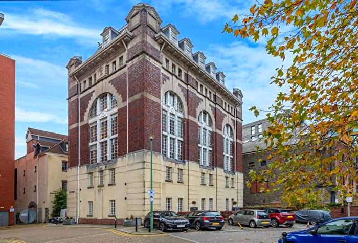 1 Bedroom Flat To Rent In The Tower, Georges Square, BS1
