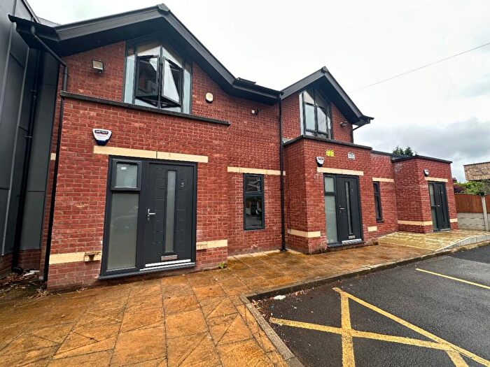 1 Bedroom Apartment To Rent In Springfield House, Edge Lane, Stretford, Manchester, M32