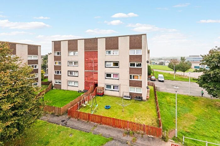 2 Bedroom Flat For Sale In Calder Grove, Edinburgh, Edinburgh, EH11