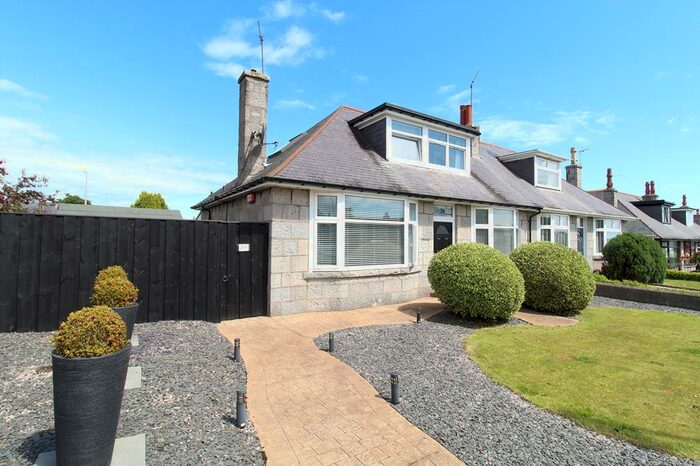 4 Bedroom Detached House To Rent In Rosehill Drive, Aberdeen, AB24