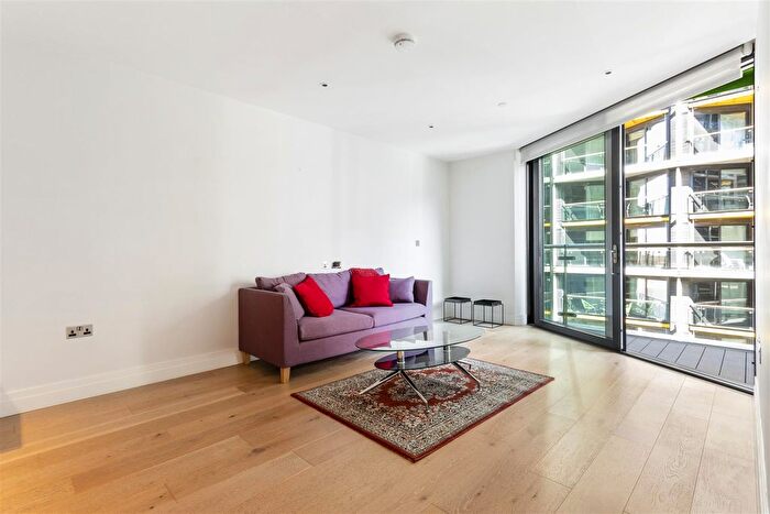 1 Bedroom Flat To Rent In Riverlight Quay, Nine Elms, London, SW11